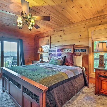 Pigeon Forge Cabin With Brand New Hot Tub And Views! Villa Sevierville Bagian luar foto